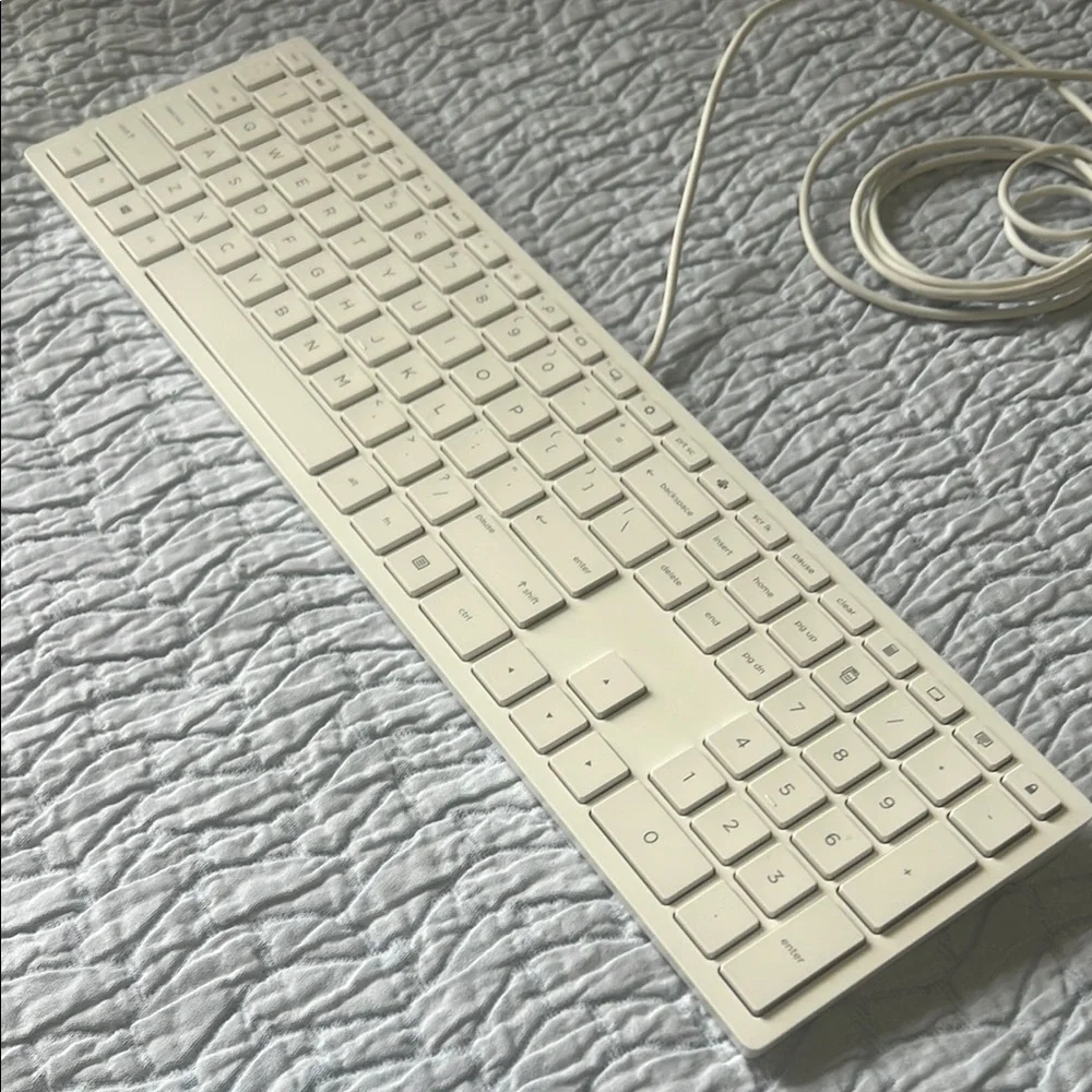 HP White Wired Keyboard and Mouse Combo